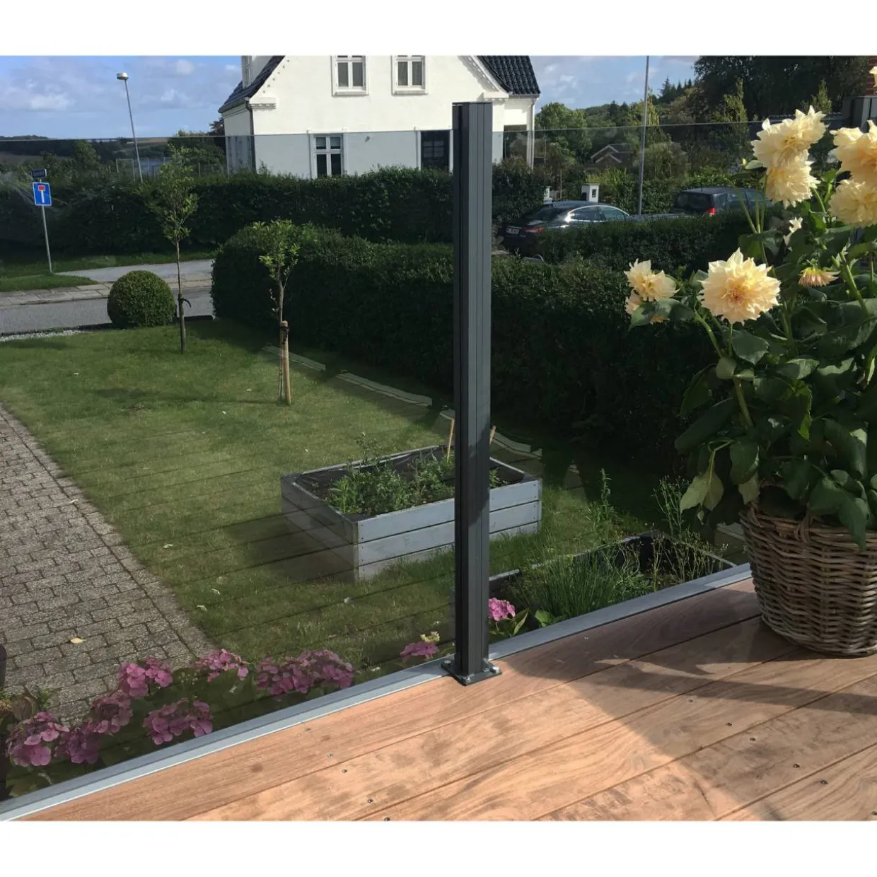 Glas Med Aluminiumskena 1000x950