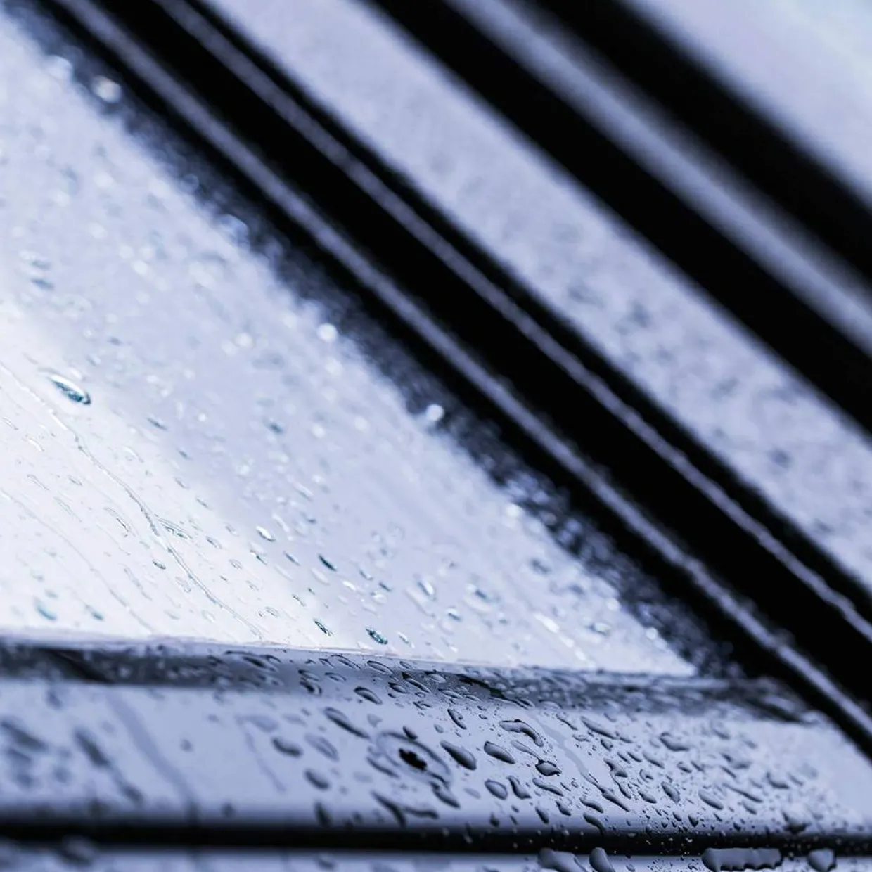 Thermo Pivåhängt 3-Glas Ljudreducerande Aluminium